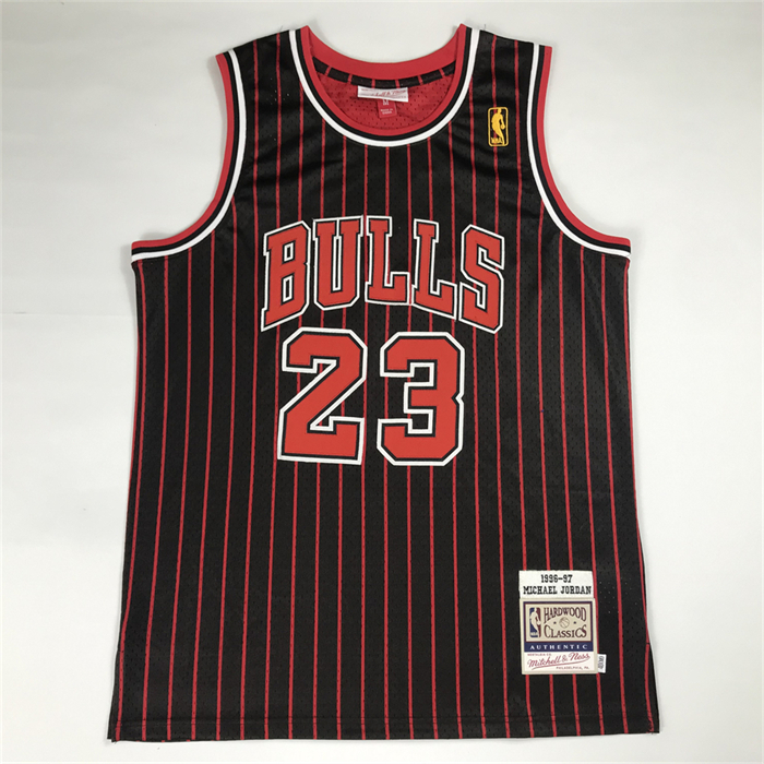 Camiseta Chicago Bulls Michael Jordan NO 23 Autentico 1996-97 Negro